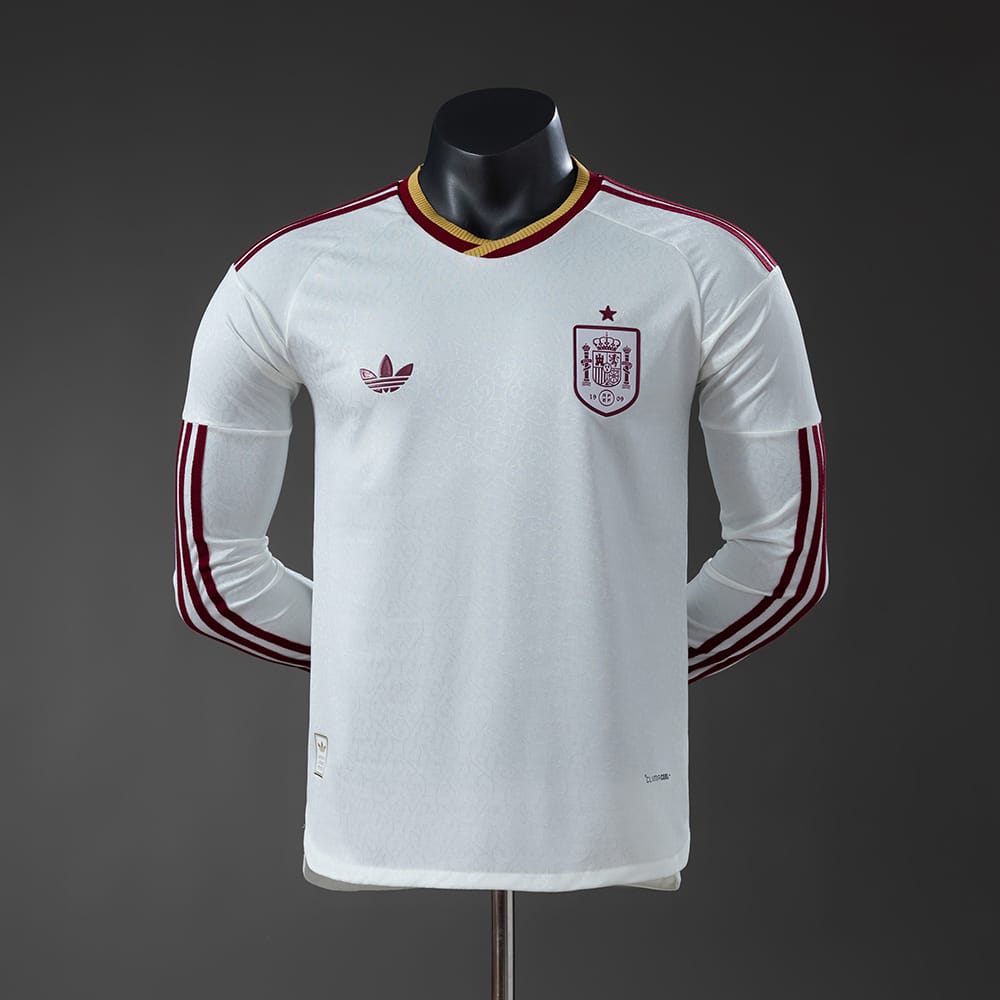Spain player version Away long