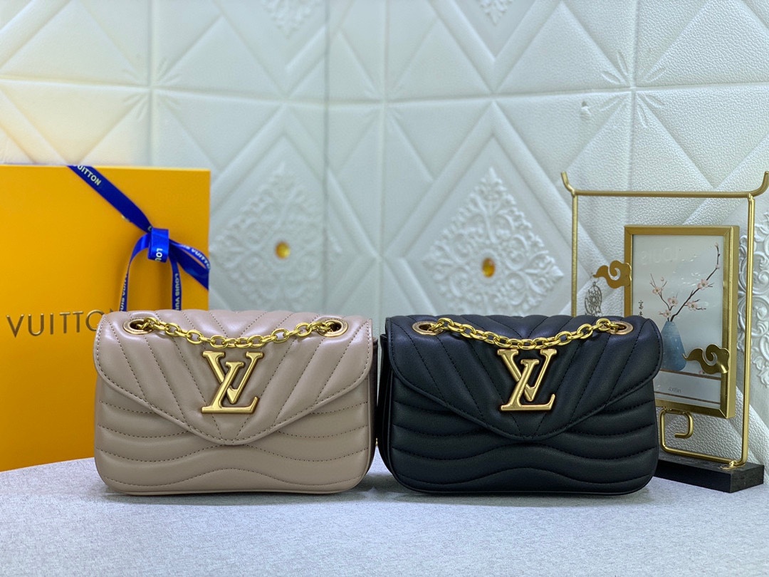LV Bag 01