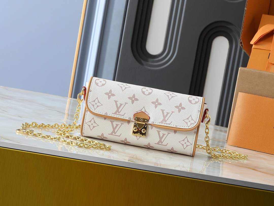 Lv bag 18