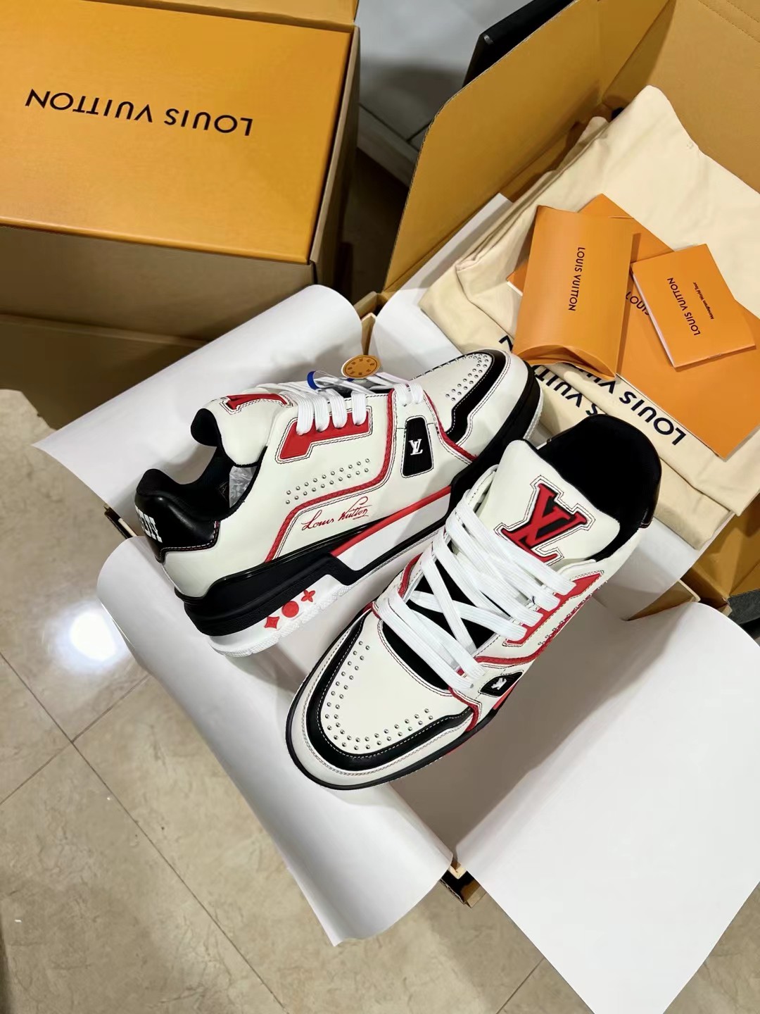 LV Trainer