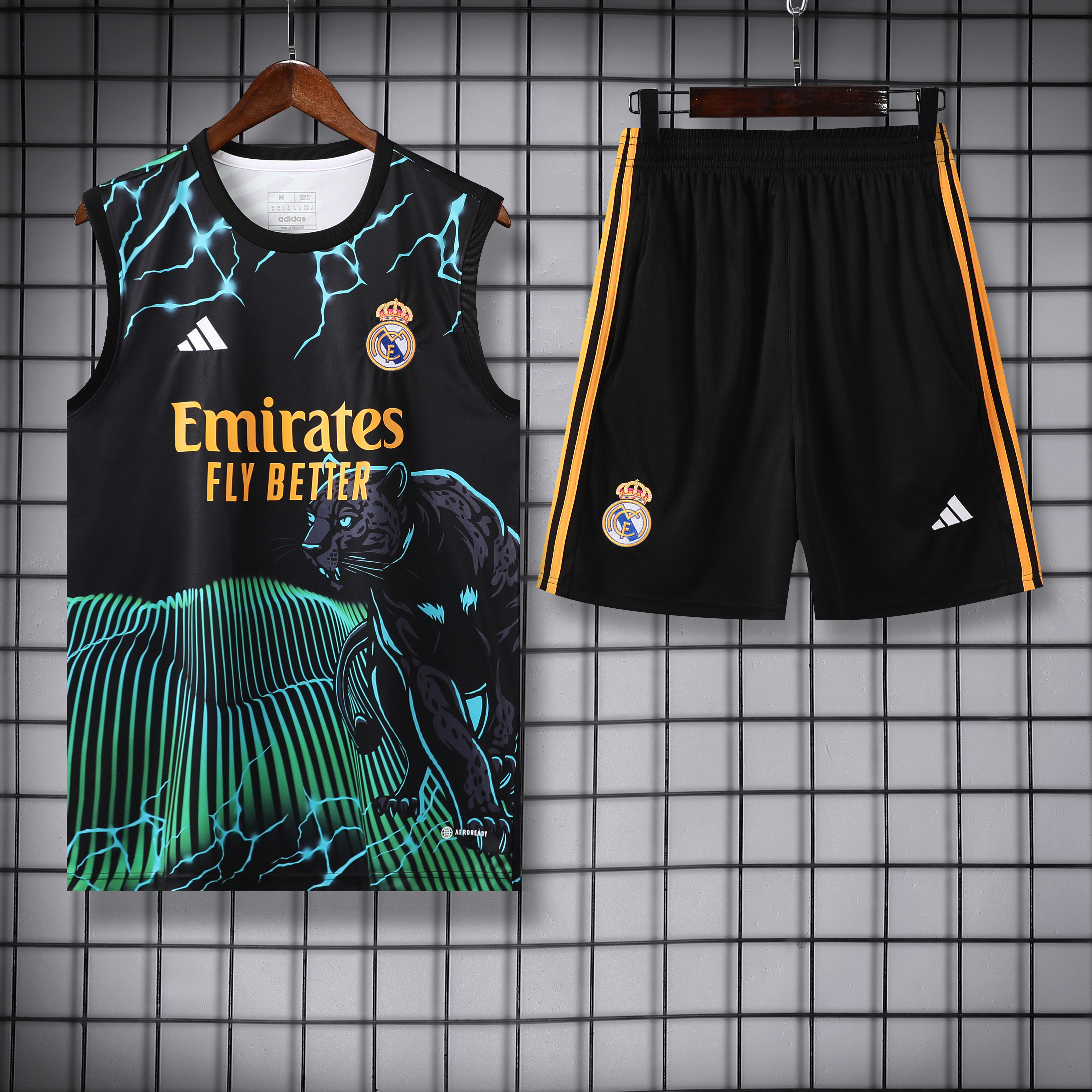 Short Set