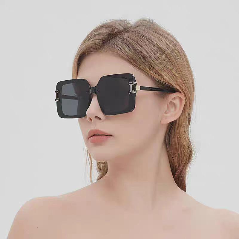 Sunglass