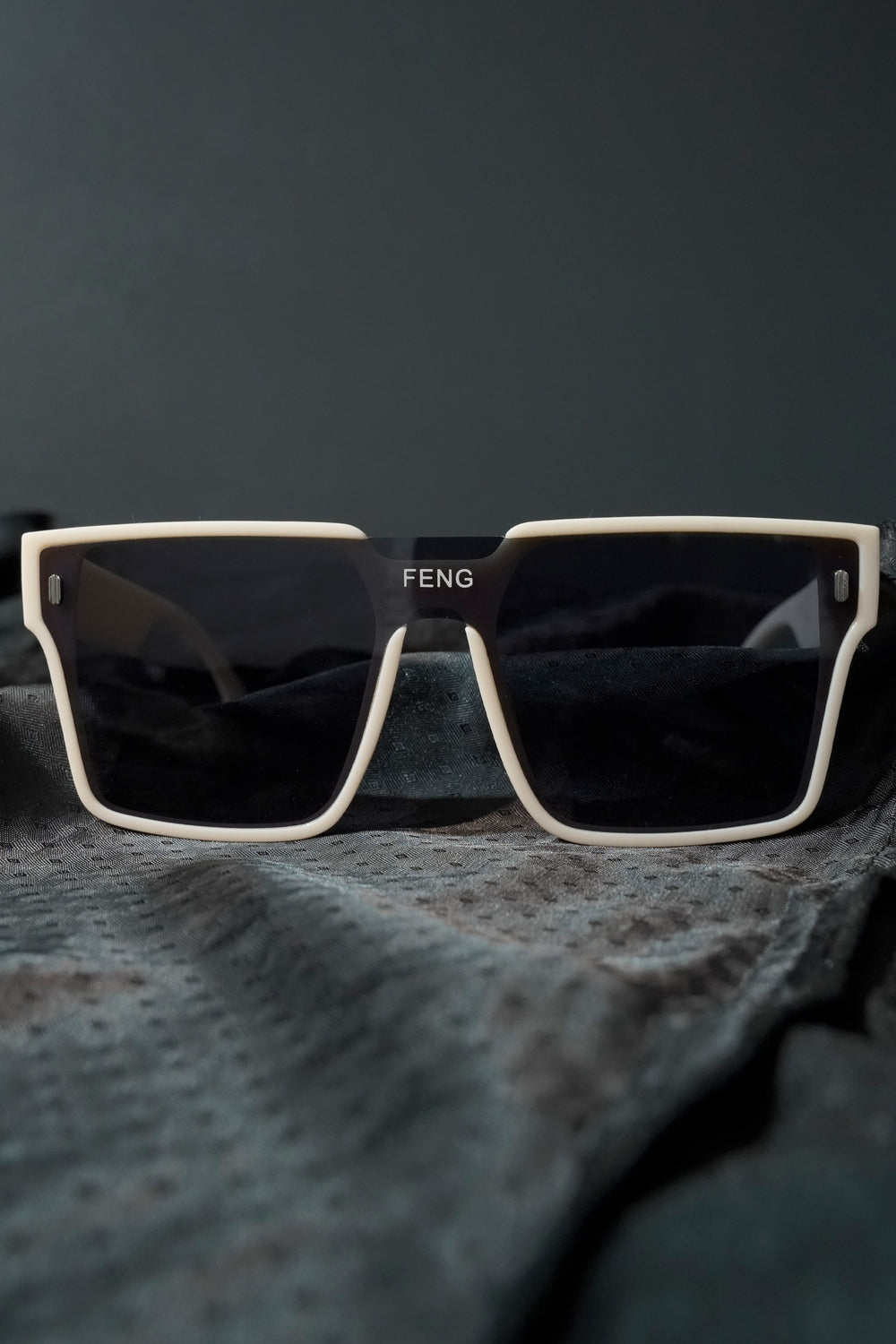 Sunglass